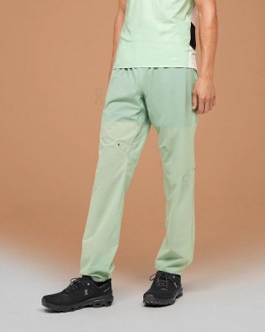 Green Men On Cloud Ultra Pants | IE_ON8428