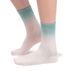 Green Women On Cloud All-Day Socks | IE_ON9013