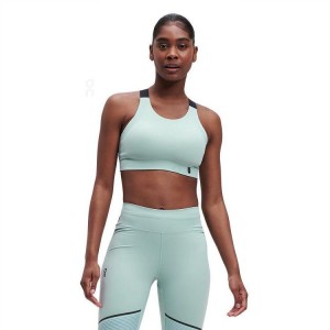 Green Women On Cloud Performance Bras | IE_ON8813