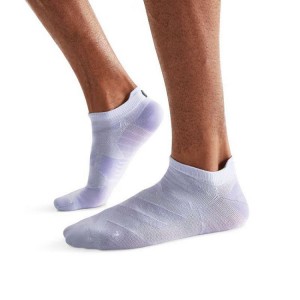 Light Purple Men On Cloud Performance Low Socks | IE_ON8780