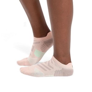 Rose Women On Cloud Performance Low Socks | IE_ON8910