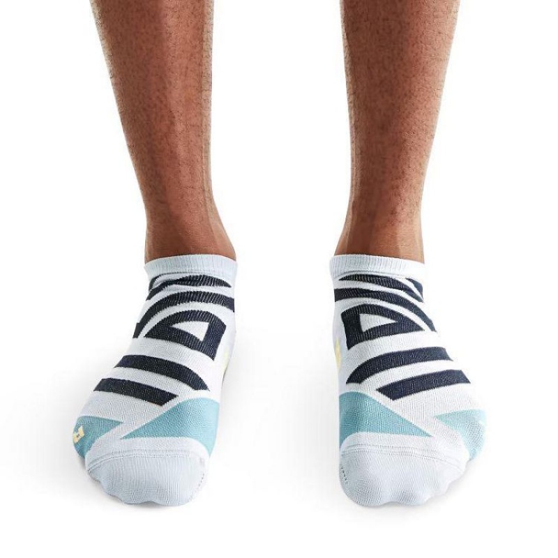 Azure Men On Cloud Performance Low Socks | IE_ON8571