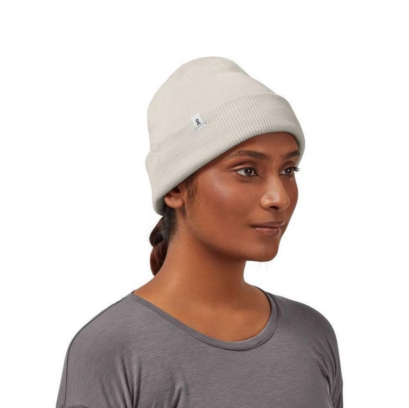 Beige Men On Cloud Merino Beanie | IE_ON9149