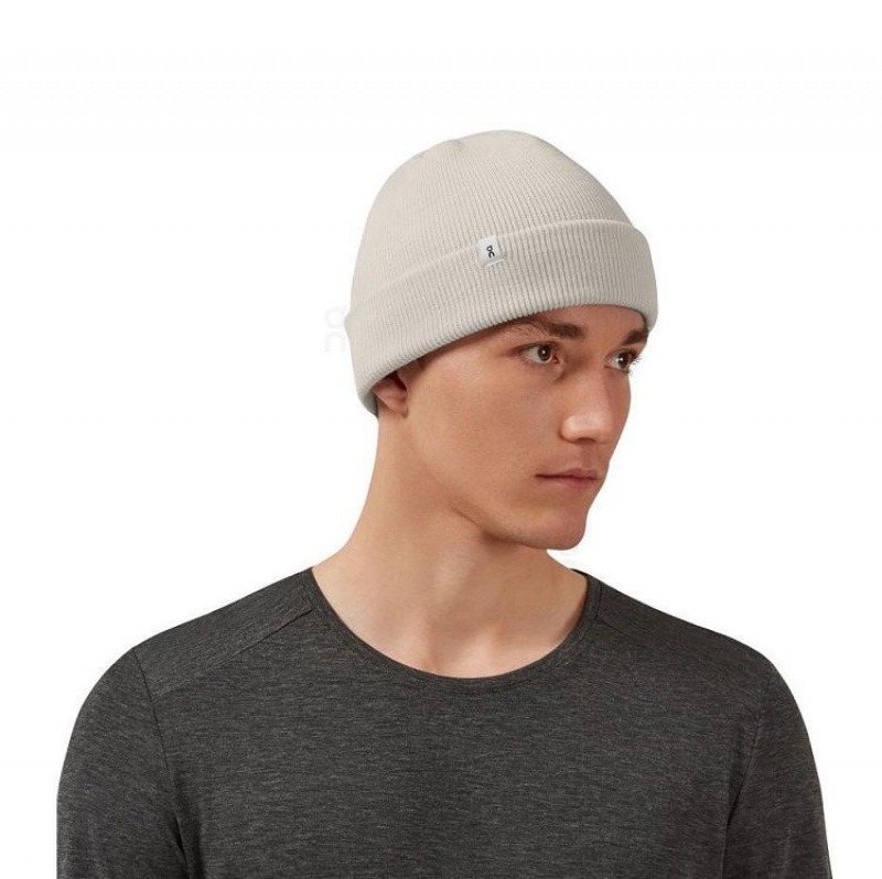 Beige Men On Cloud Merino Beanie | IE_ON9149