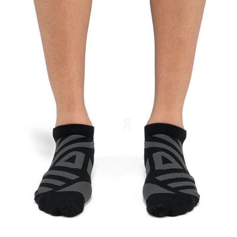 Black Men On Cloud Performance Low Socks | IE_ON8548