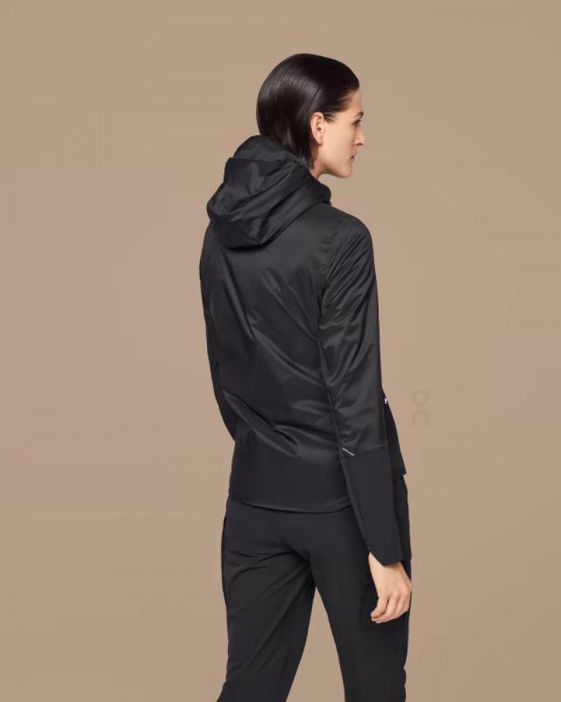 Black Women On Cloud Insulator Jackets | IE_ON8287