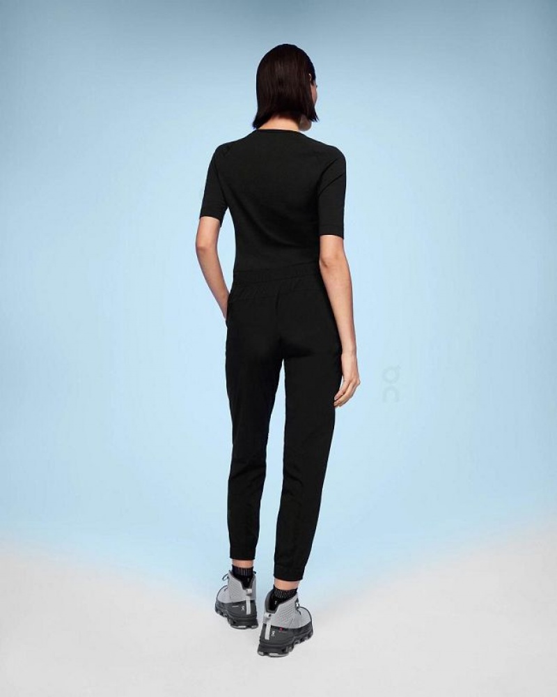 Black Women On Cloud Trek Pants | IE_ON8072