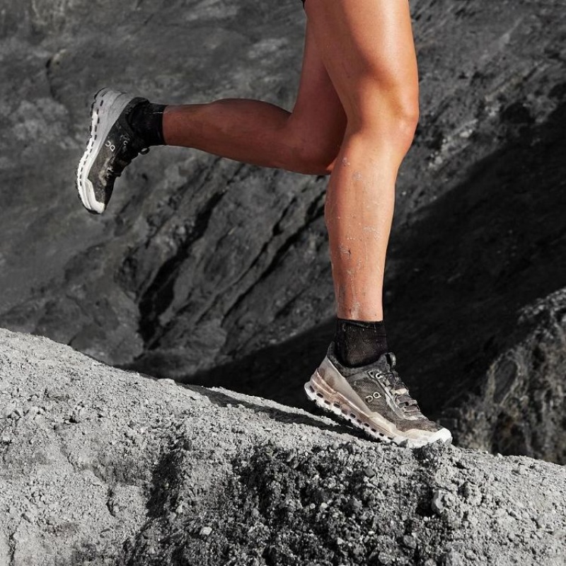 Black / White Women On Cloud Cloudultra Trail Running Shoes | IE_ON8991