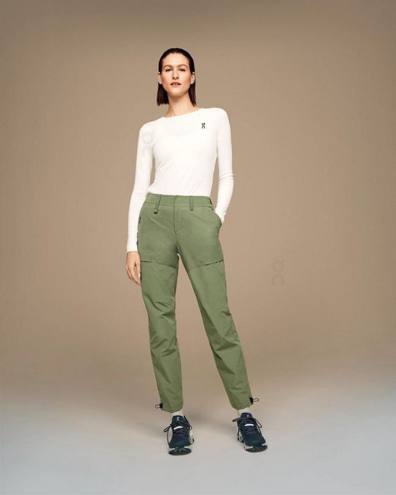 Green Women On Cloud Explorer Pants | IE_ON8709