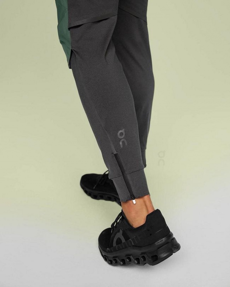 Green / Grey Men On Cloud Running Pants | IE_ON8922