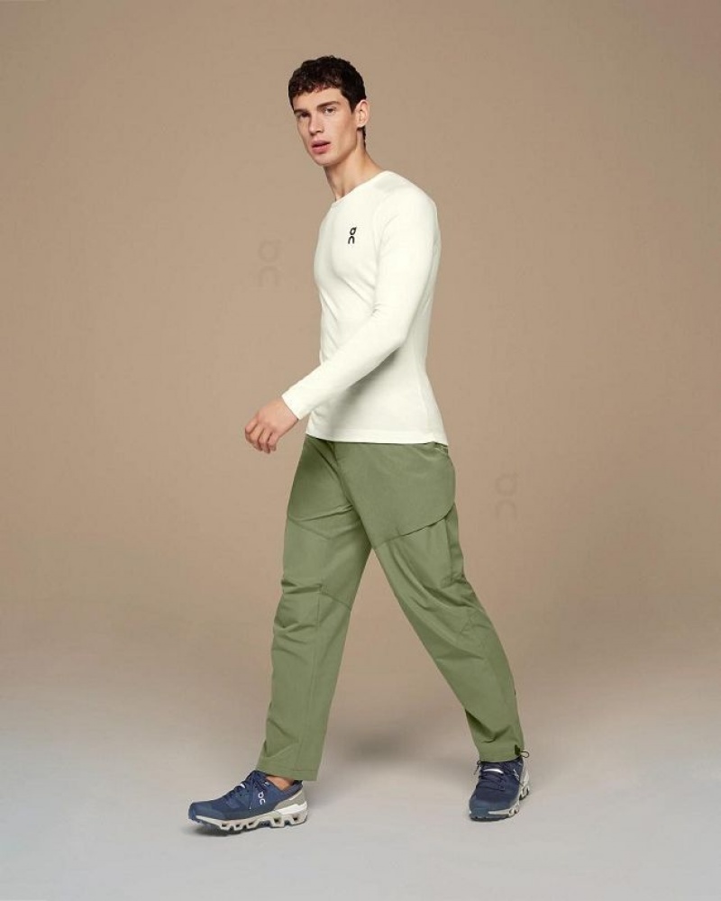 Olive Men On Cloud Explorer Pants | IE_ON8544