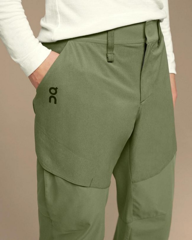 Olive Men On Cloud Explorer Pants | IE_ON8544