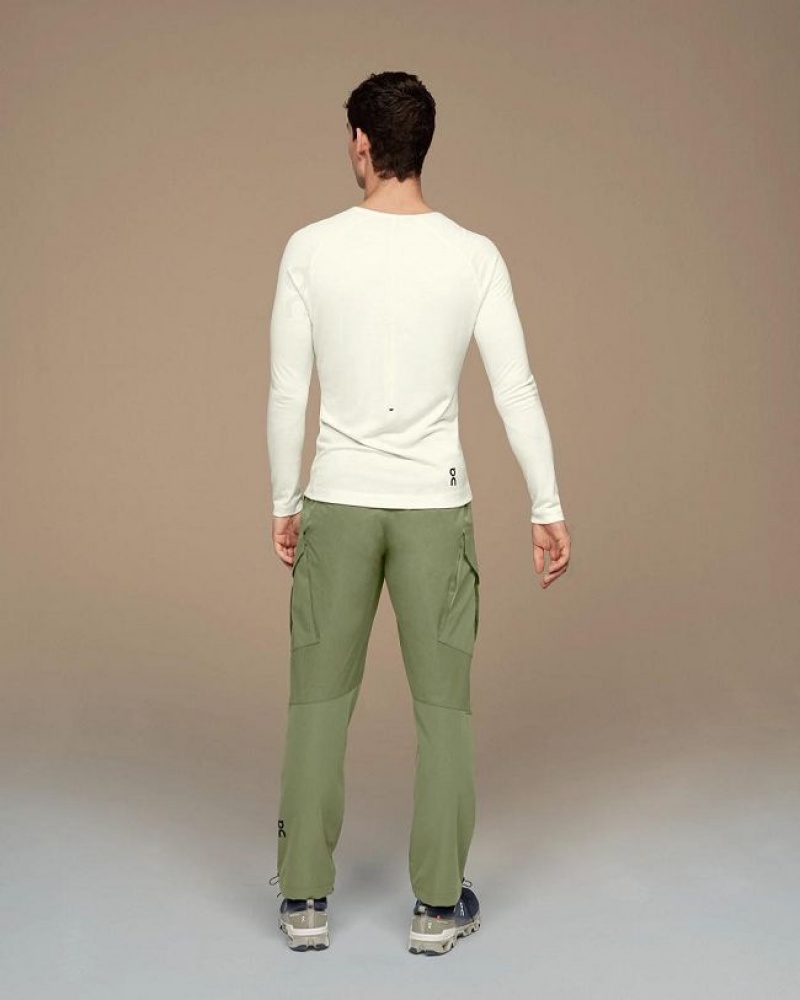 Olive Men On Cloud Explorer Pants | IE_ON8544