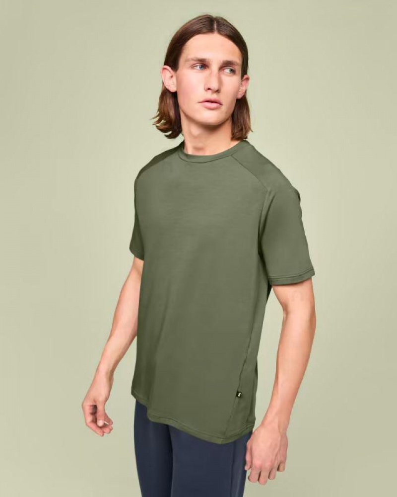 Olive Men On Cloud Focus-T T-shirts | IE_ON8091