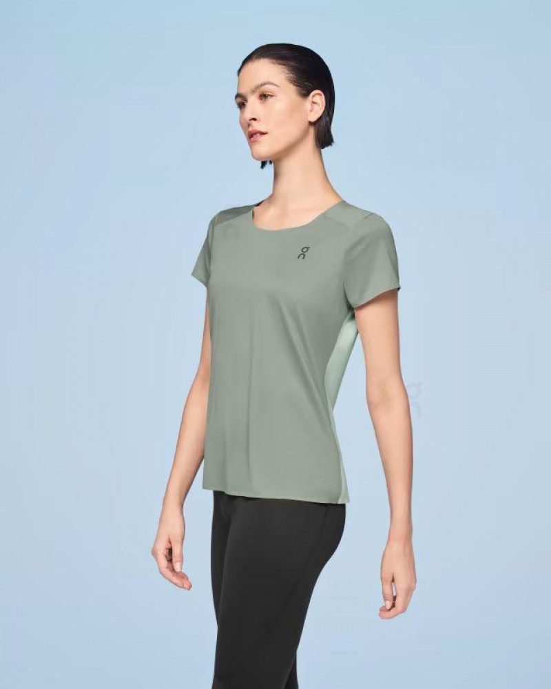 Olive Women On Cloud Performance-T T-shirts | IE_ON8179