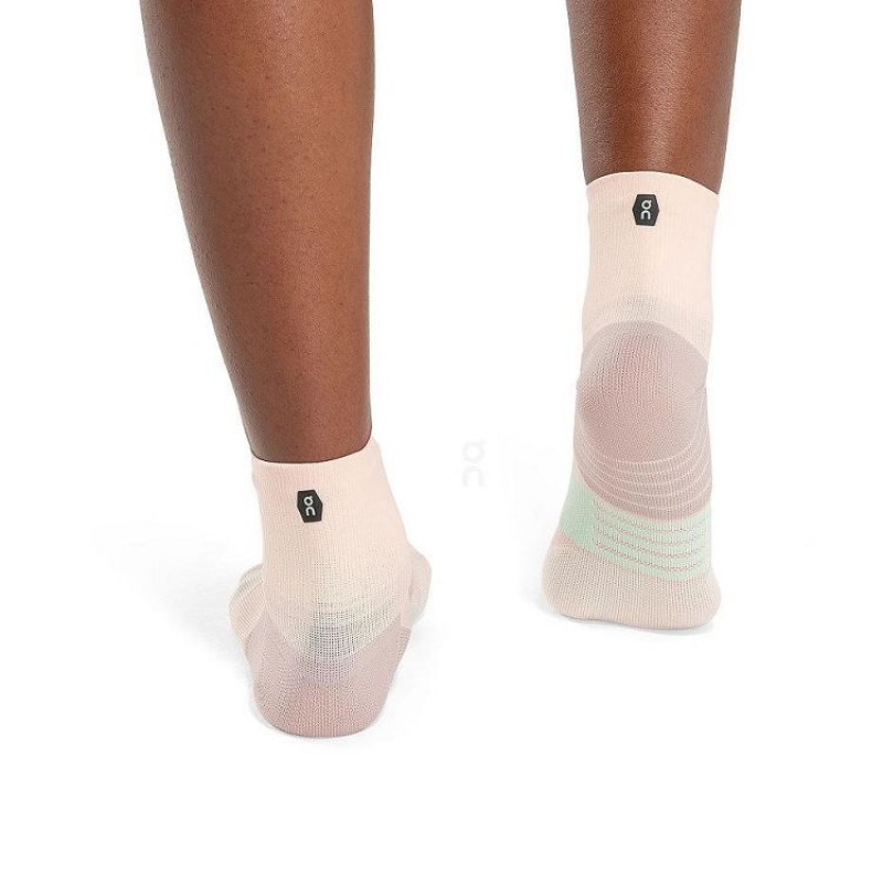 Rose Women On Cloud Performance Mid Socks | IE_ON8530