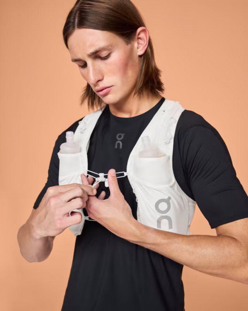 White Men On Cloud Ultra Vest 10L Running | IE_ON9033