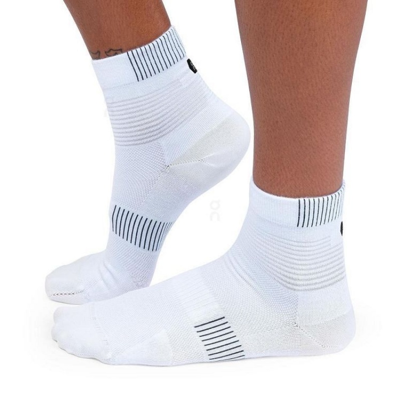 White Men On Cloud Ultralight Mid Socks | IE_ON8435