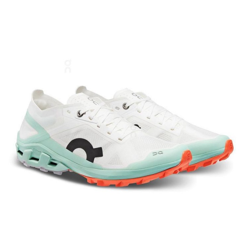 White Women On Cloud Cloudventure Peak 3 Hiking Shoes | IE_ON8802